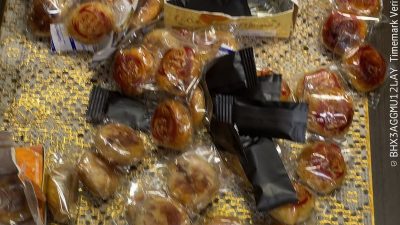 Penumpang Tujuan Jakarta Ditangkap di Kualanamu, 29 Vape Narkoba Disamarkan dalam Kotak Roti Kacang