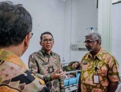 KEJATISU PERIKSA WAKIL WALIKOTA MEDAN