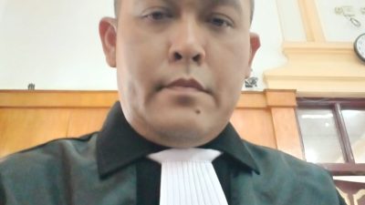 KECAM KERAS MENYIMPULKAN DUGAAN KEMATIAN KORBAN BHAYANGKARI WLG, PRAKTISI HUKUM YUDHI ZEBUA,SH.MH : “KEPOLISIAN HARUS HARGAI FAKTA HUKUM YANG MUNCUL & TRANSPARAN KEPADA KELUARGA KORBAN